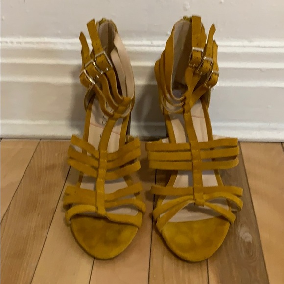SOLE SOCIETY Elise Strappy Sandals in Sunflower - Picture 2 of 5